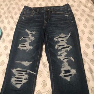 American Eagle distressed jeans